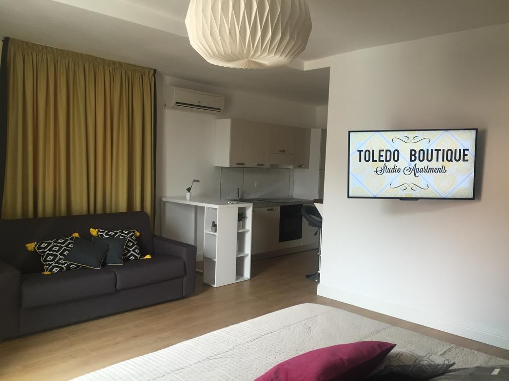Toledo Boutique Studio Apartments Naples Exterior photo